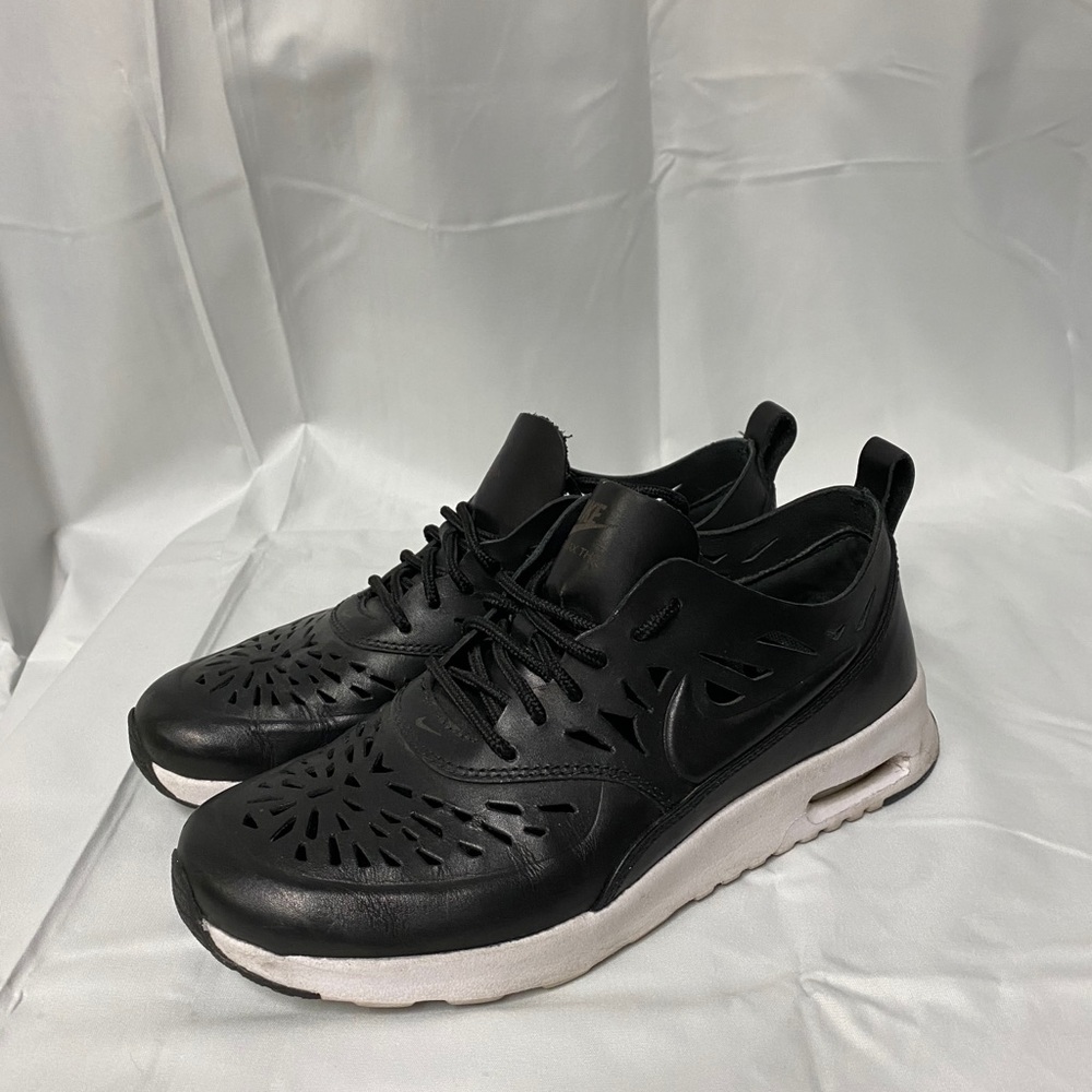 Nike Thea - laser cut